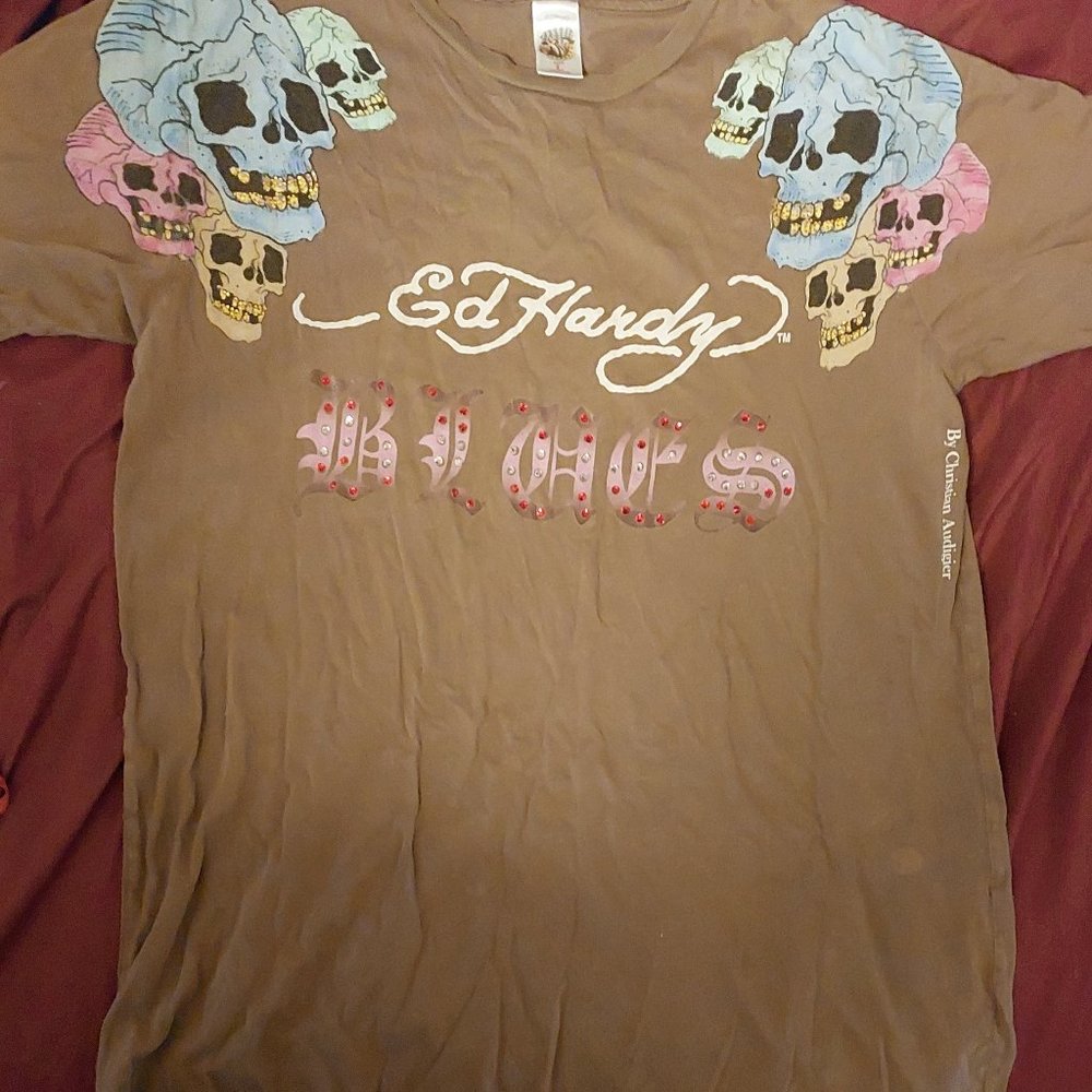 Ed hardy large t shirt